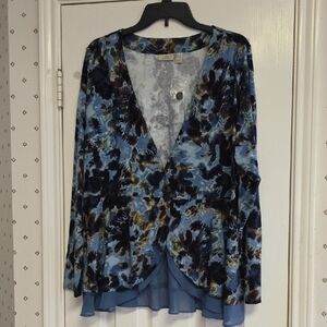 New Logo/Lori Goldstein Long Sleeve Cardigan With Chiffon Bottom. Size 1X